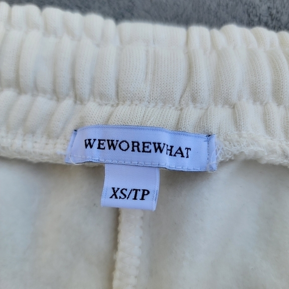 Weworewhat Cream Sweat Shorts XS - Picture 10 of 11